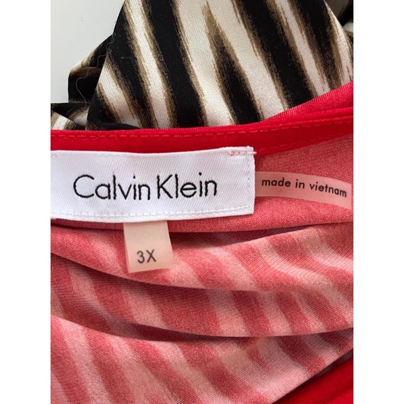 Calvin Klein Women’s Plus Size Multicolored Scoop Neck Sleeveless Top Size 3X - Picture 3 of 5